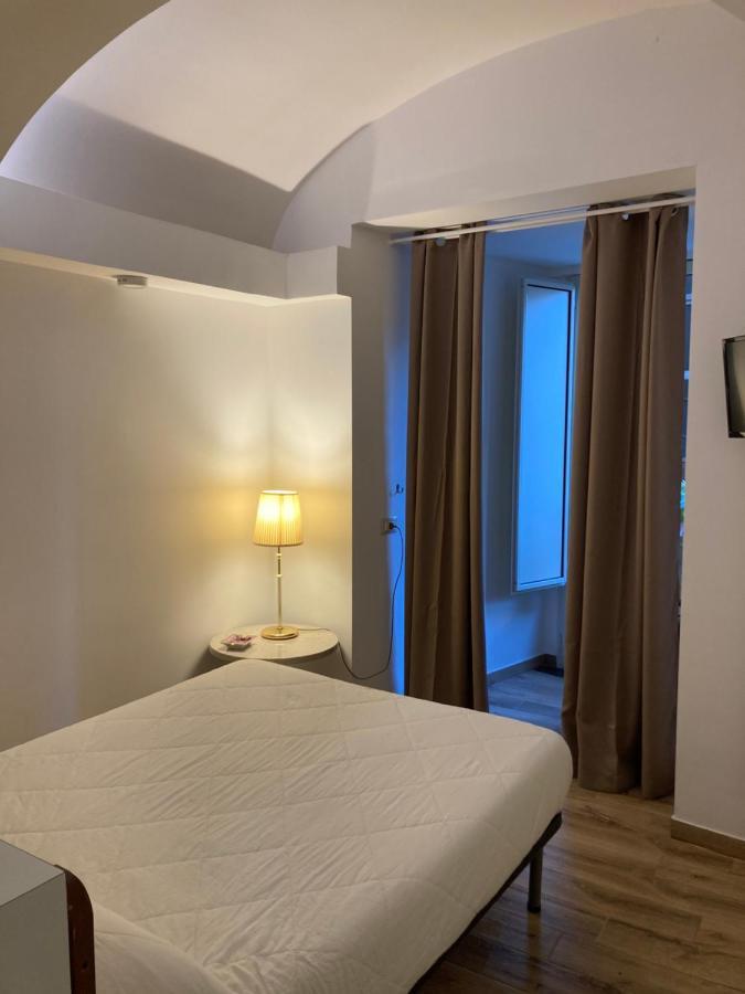International Garibaldi * Apartment Naples Luaran gambar
